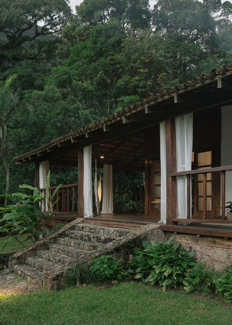Reserve | Casa Varanda | MIRA