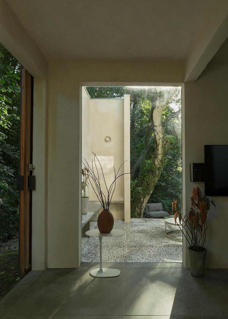 Reserve | Casa Pedra | MIRA